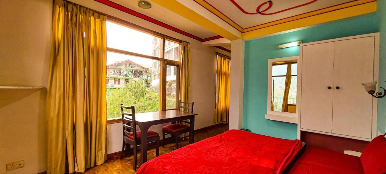 הוסטל La Vaca India Manali מראה חיצוני תמונה
